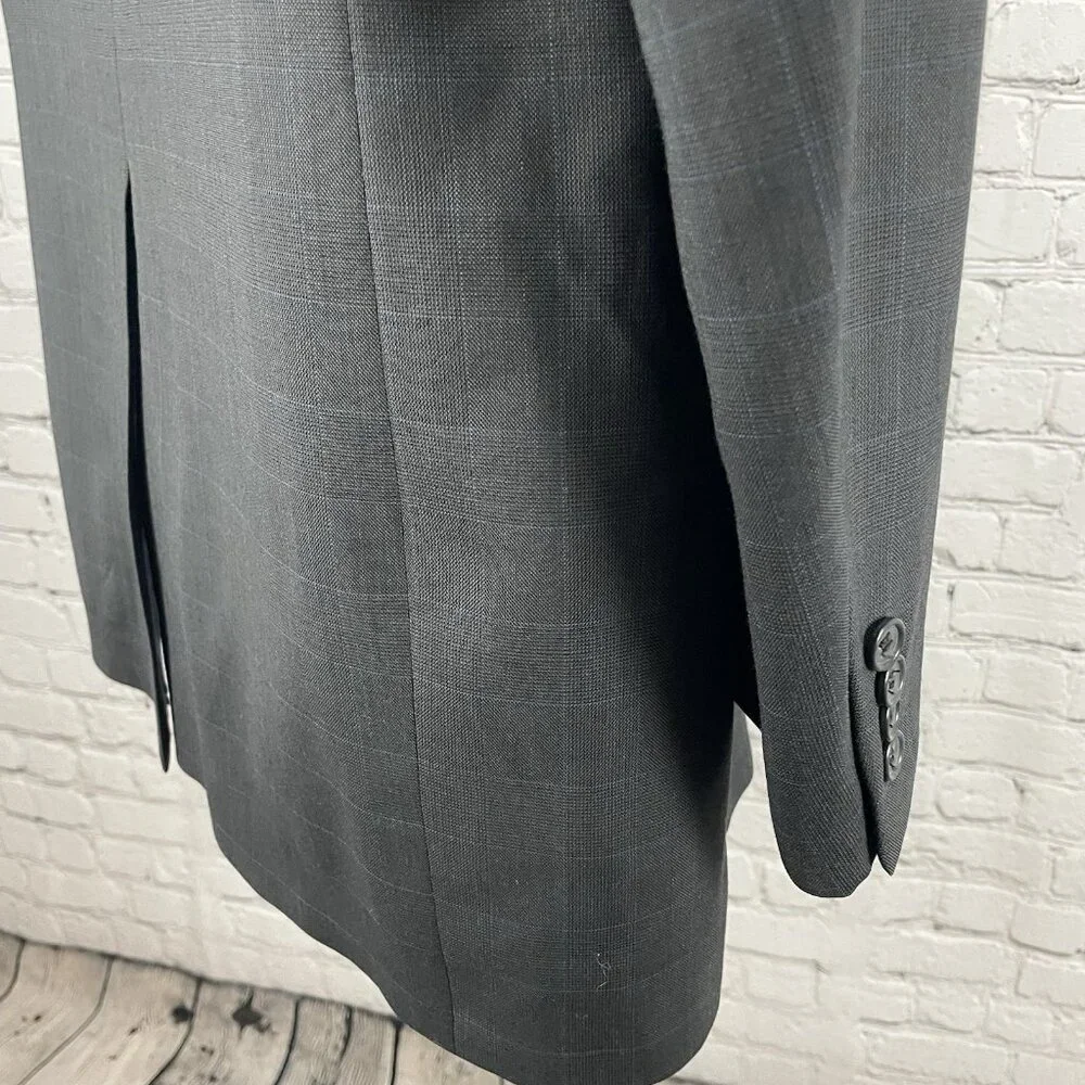 Austin Reed Grey Blue Check 2 Button Vented Blazer Sport Coat USA Made Size 44L